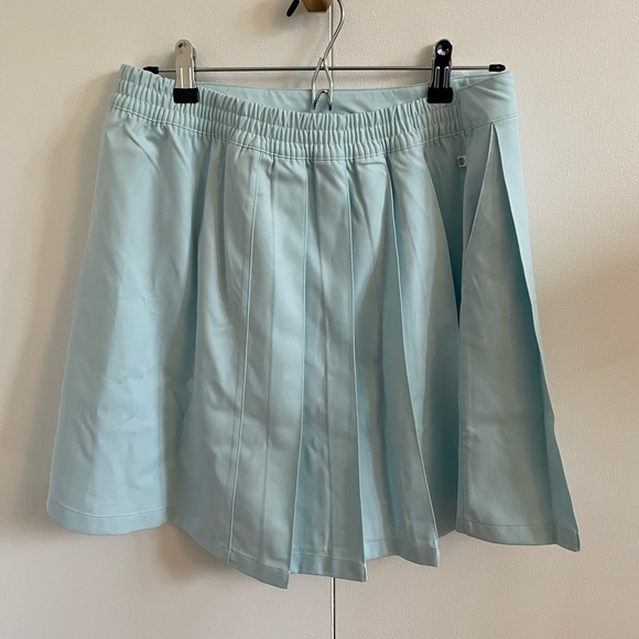 NWT Adidas gender neutral size small - Picture 7 of 9